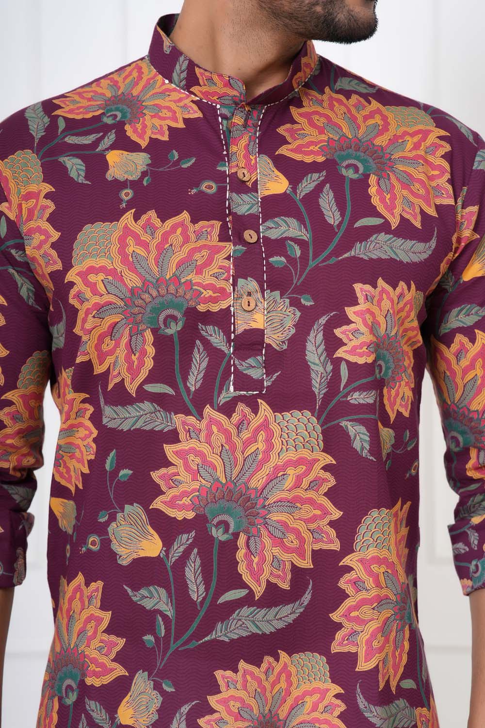 Kaaya Kurta